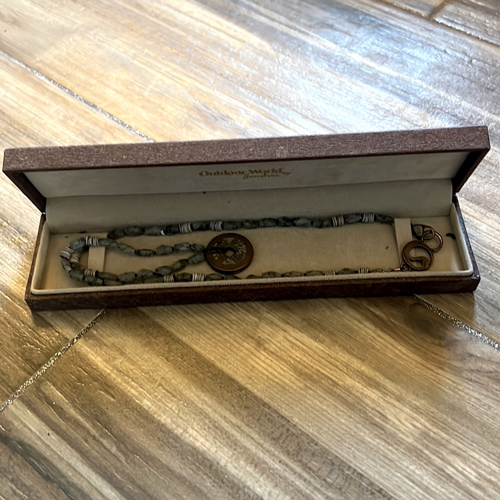 Outdoor World Pendent Necklace